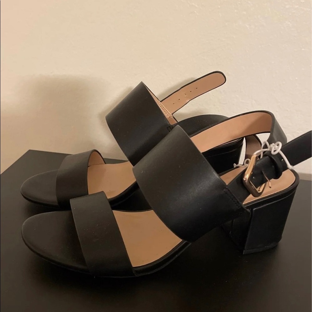A new day sandals NWT